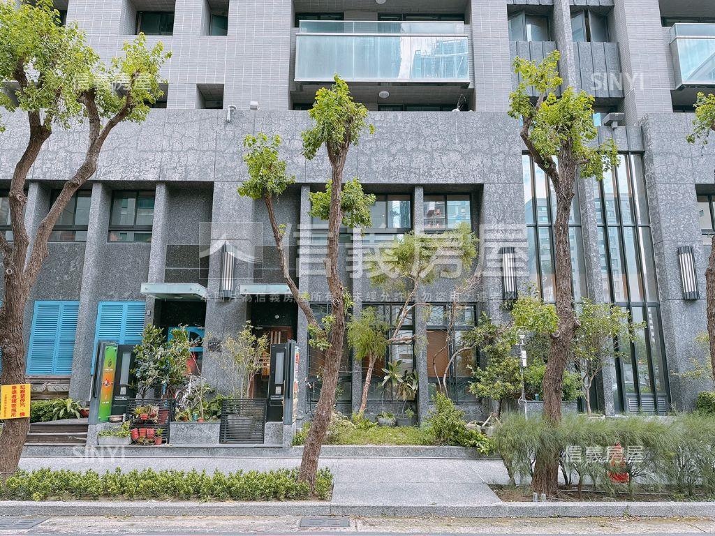 美術太普風格面寬金店房屋室內格局與周邊環境