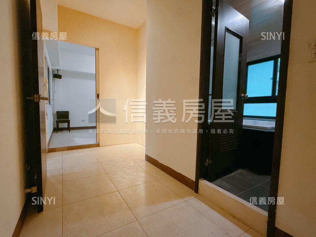 美術太普風格面寬金店房屋室內格局與周邊環境