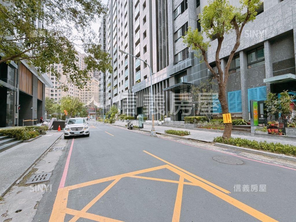美術太普風格面寬金店房屋室內格局與周邊環境