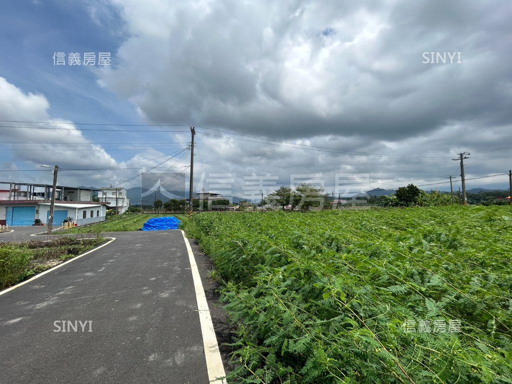 美濃雙面臨路方正美農地房屋室內格局與周邊環境