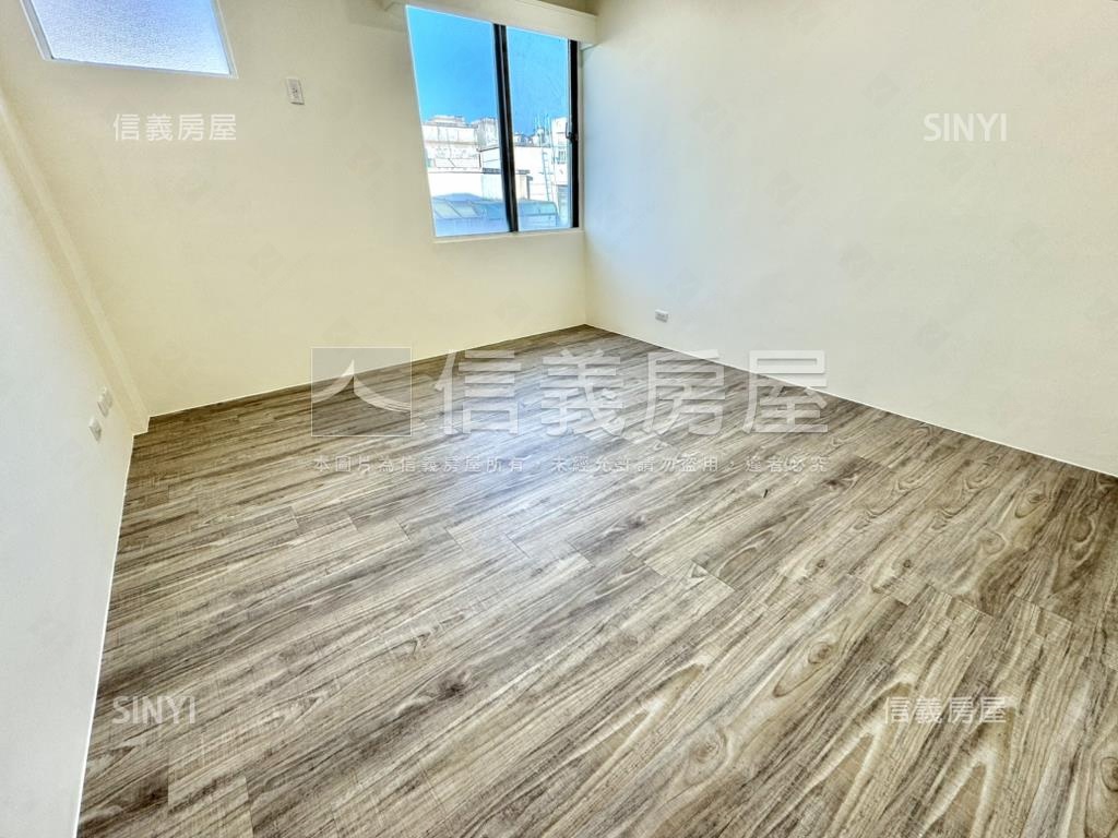 風采風精美四房平面車位房屋室內格局與周邊環境