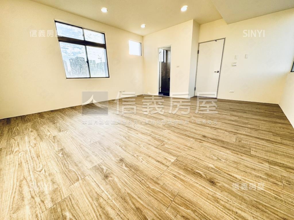 風采風精美四房平面車位房屋室內格局與周邊環境