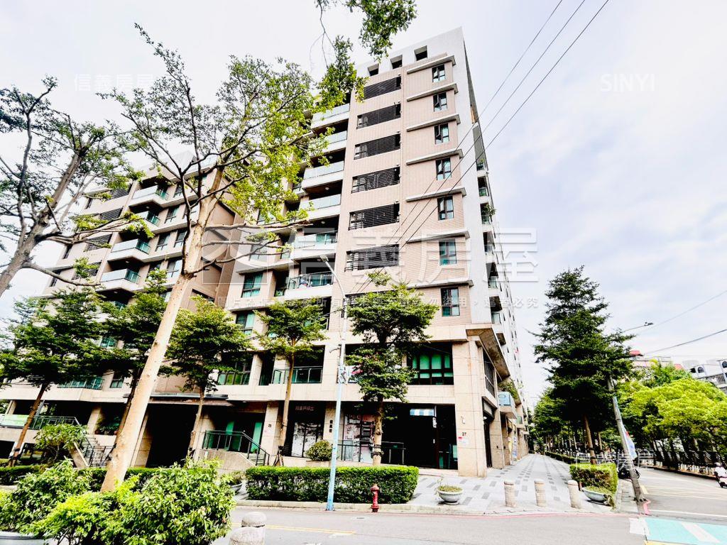 一品花園．面寬店面房屋室內格局與周邊環境