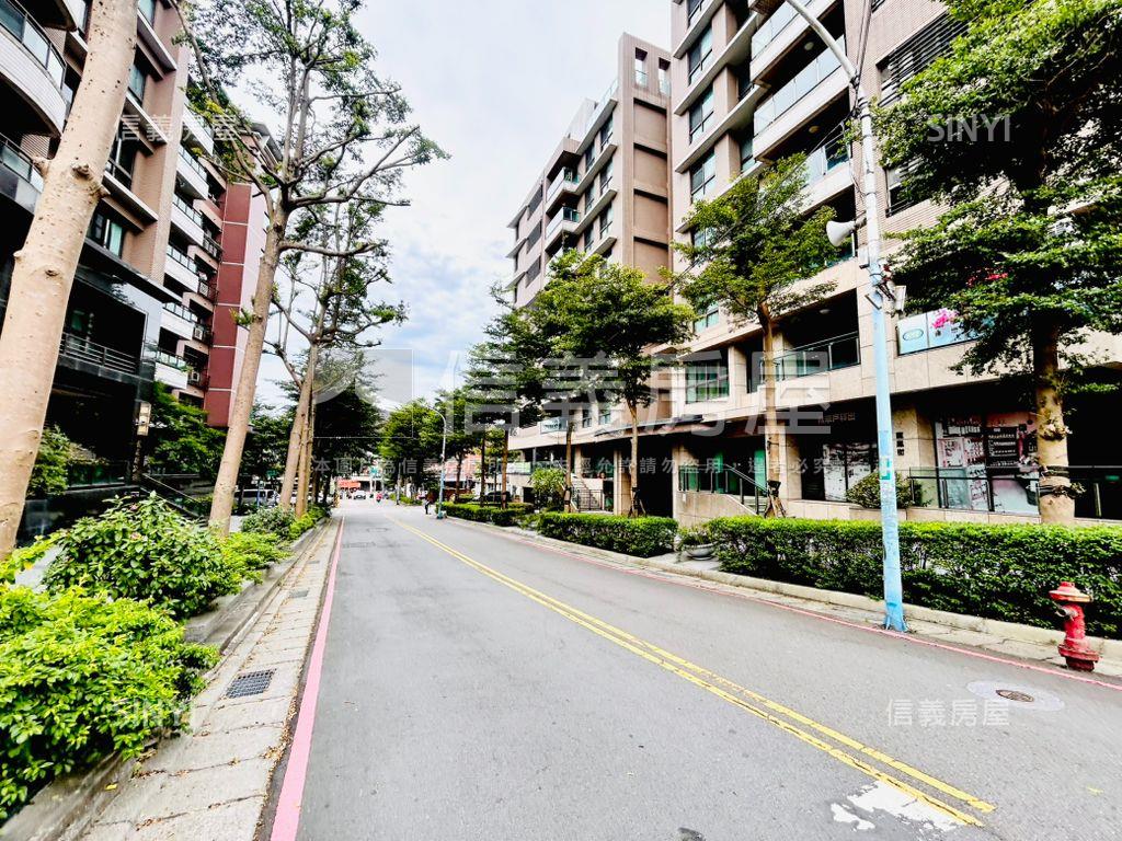 一品花園．面寬店面房屋室內格局與周邊環境