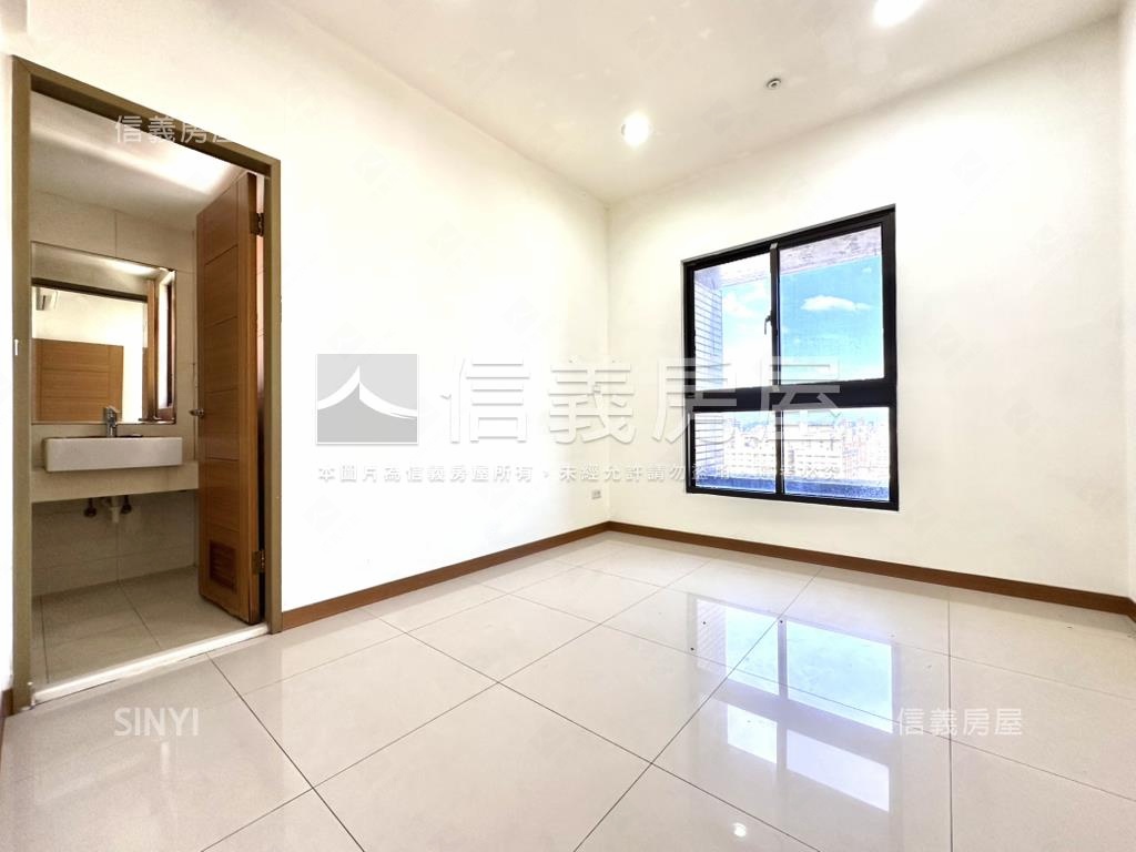 皇勝憘悅高樓景觀三房房屋室內格局與周邊環境