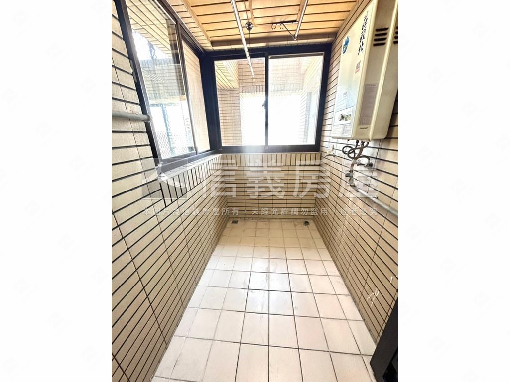 皇勝憘悅高樓景觀三房房屋室內格局與周邊環境