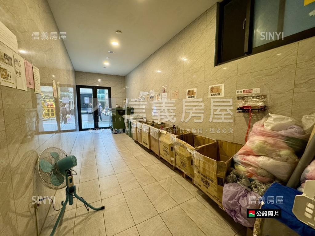 台中梧棲高樓兩房平車房屋室內格局與周邊環境