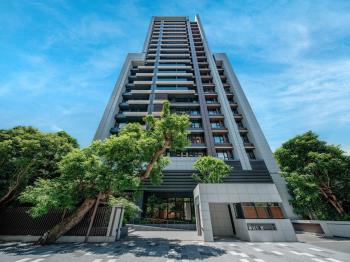 ⭐雍居仁愛１１樓後露臺戶