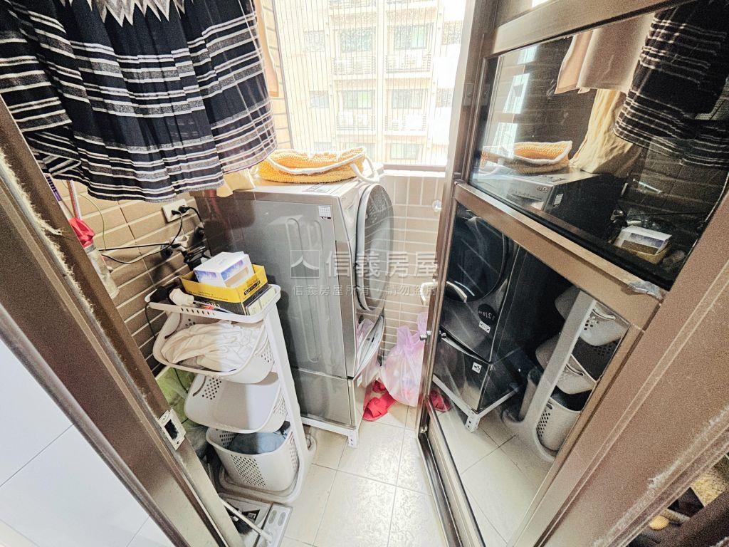 禮享城２房平面車位房屋室內格局與周邊環境
