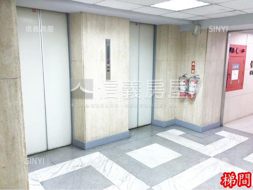 正南京東華爾街商辦房屋室內格局與周邊環境