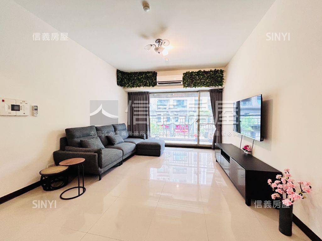 國泰紐約廣場成家三房房屋室內格局與周邊環境