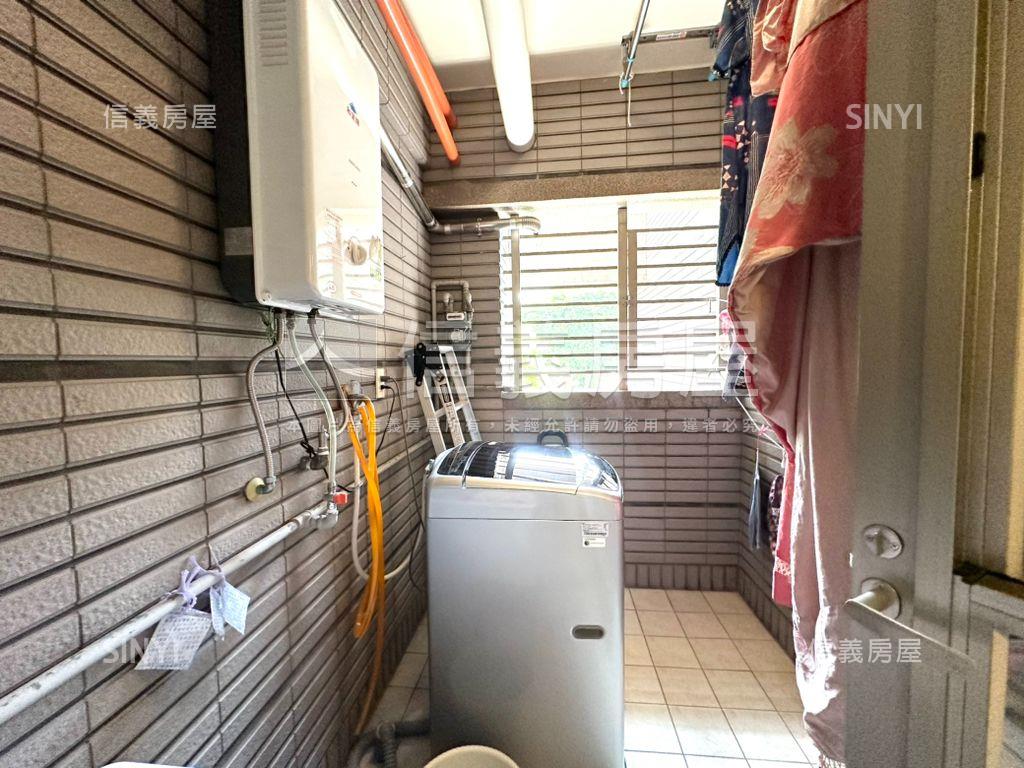 國泰紐約廣場成家三房房屋室內格局與周邊環境