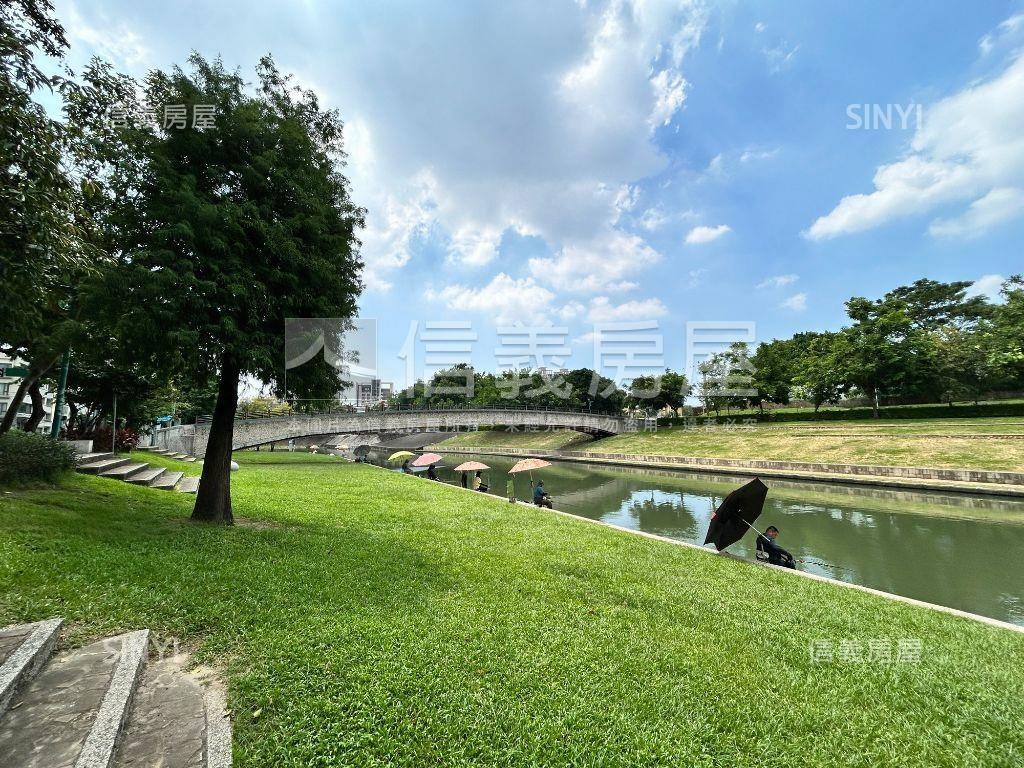 登陽步康橋美裝潢３房平車房屋室內格局與周邊環境