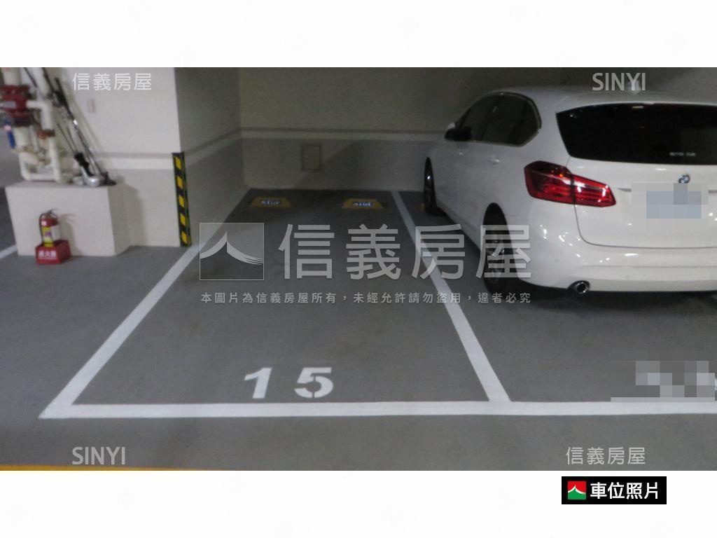 三輝君匯稀有大露臺房屋室內格局與周邊環境