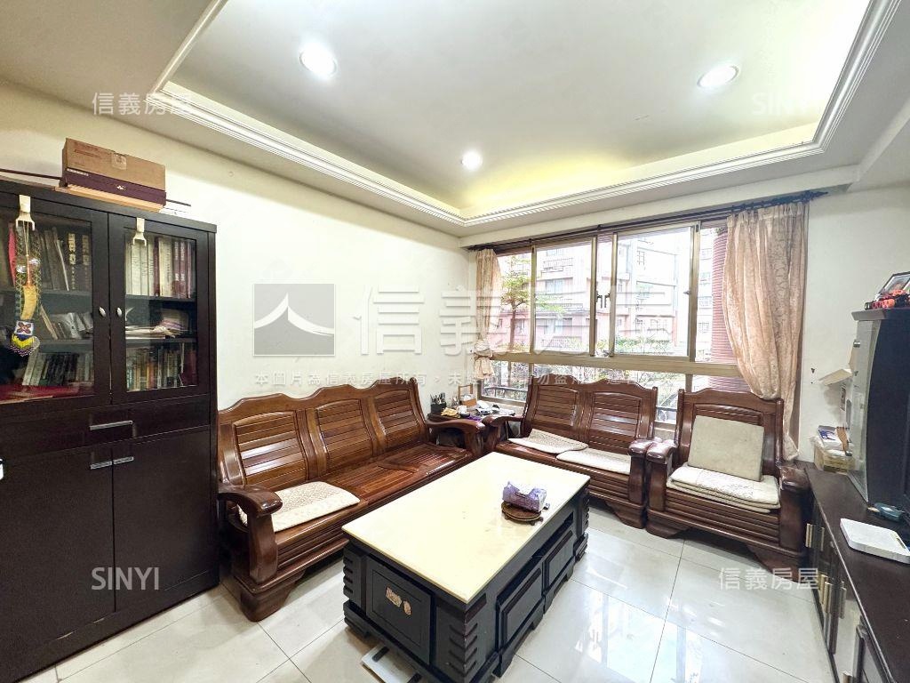 稀有釋出信義計劃房屋室內格局與周邊環境