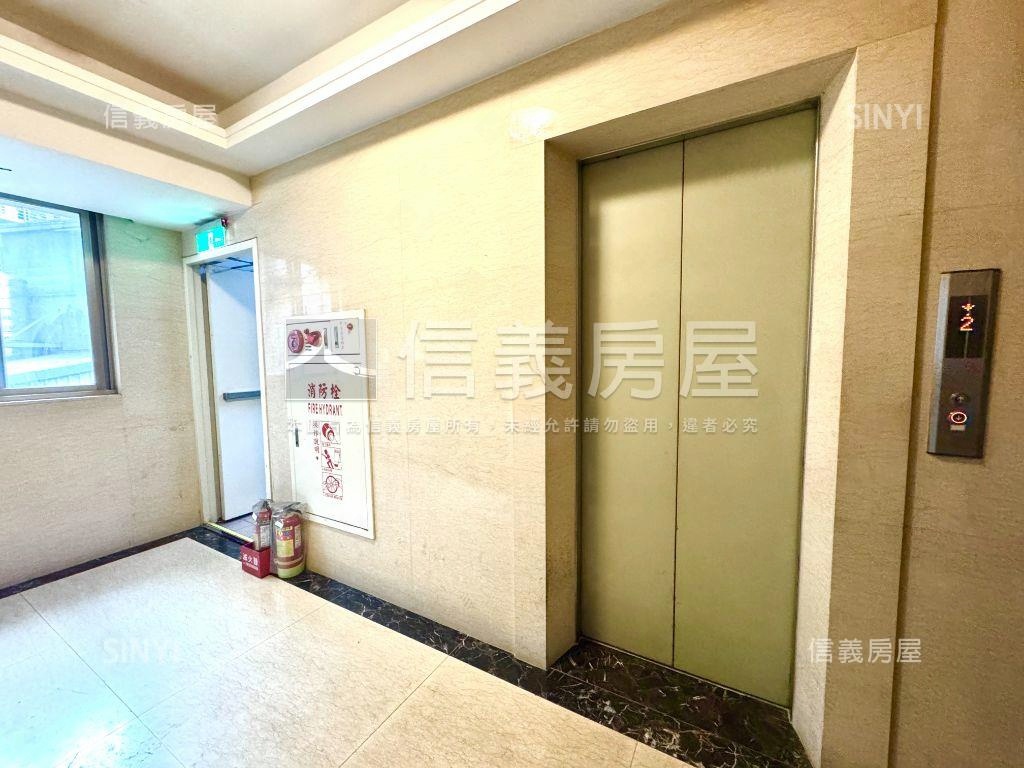 稀有釋出信義計劃房屋室內格局與周邊環境