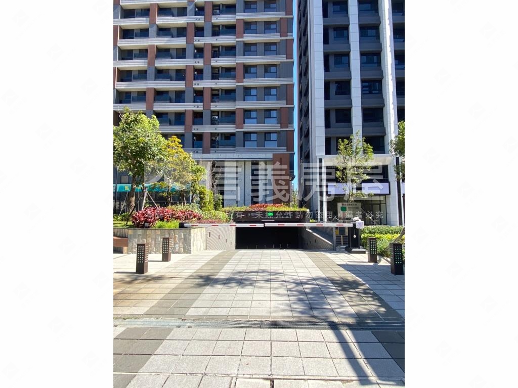 青埔學區森學園３房雙車位房屋室內格局與周邊環境