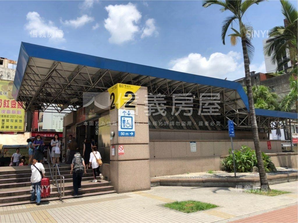 雙連捷運商三公寓房屋室內格局與周邊環境