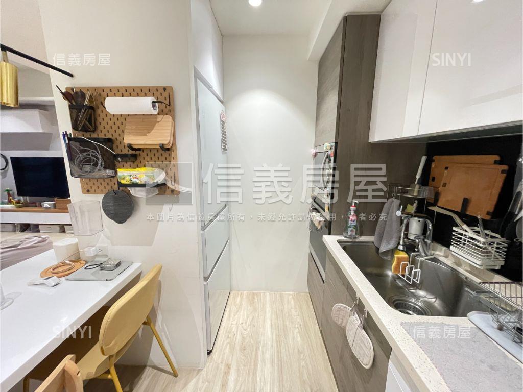 溫馨兩房平面車位房屋室內格局與周邊環境