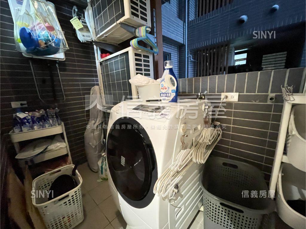 溫馨兩房平面車位房屋室內格局與周邊環境