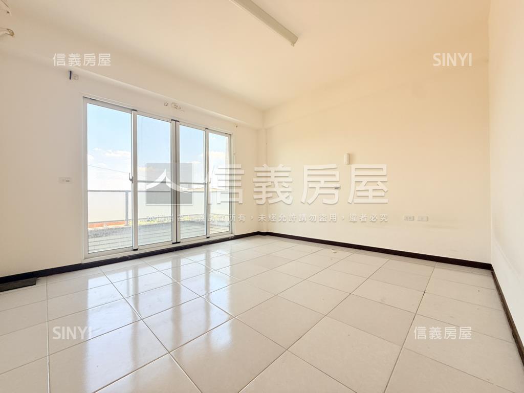 南科臨路傳統式孝親房車墅房屋室內格局與周邊環境