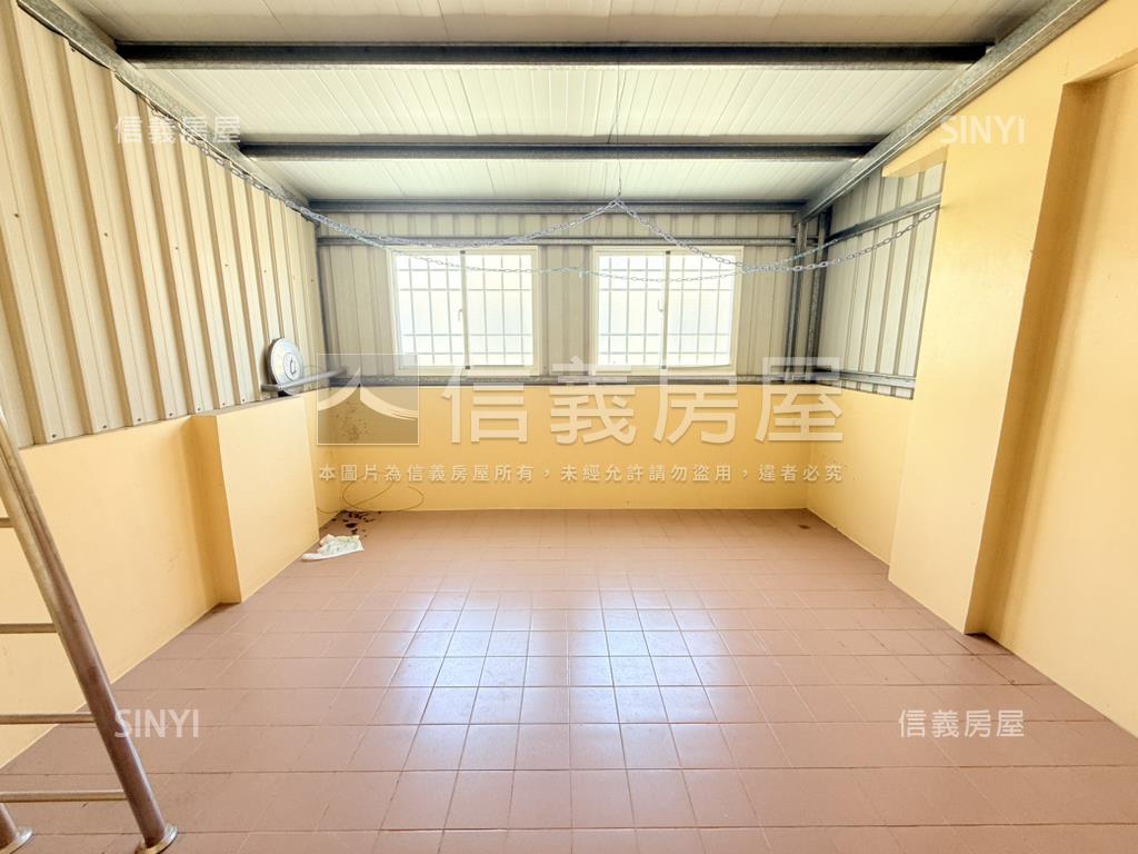 南科臨路傳統式孝親房車墅房屋室內格局與周邊環境