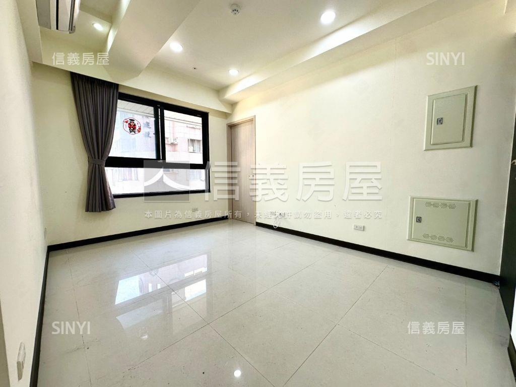 巨蛋輕屋齡漂亮三房房屋室內格局與周邊環境