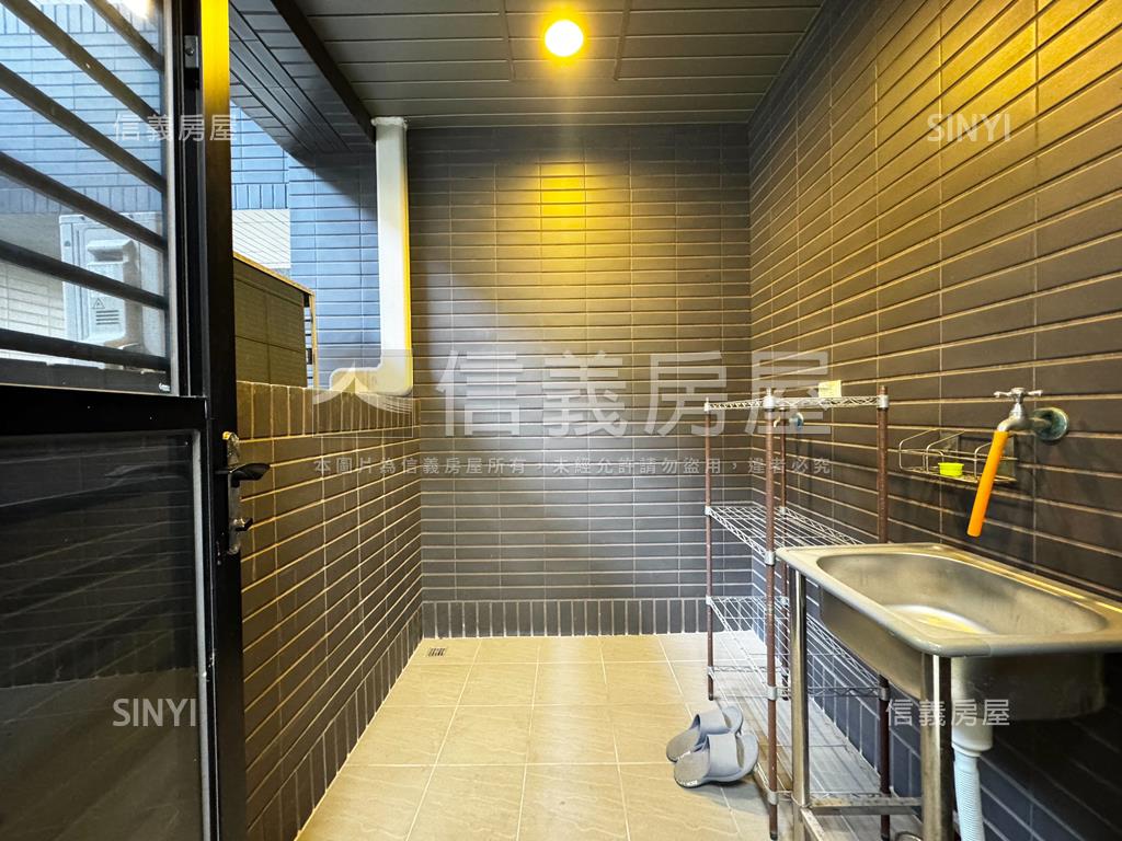 聯上聯景觀邊間高樓房屋室內格局與周邊環境
