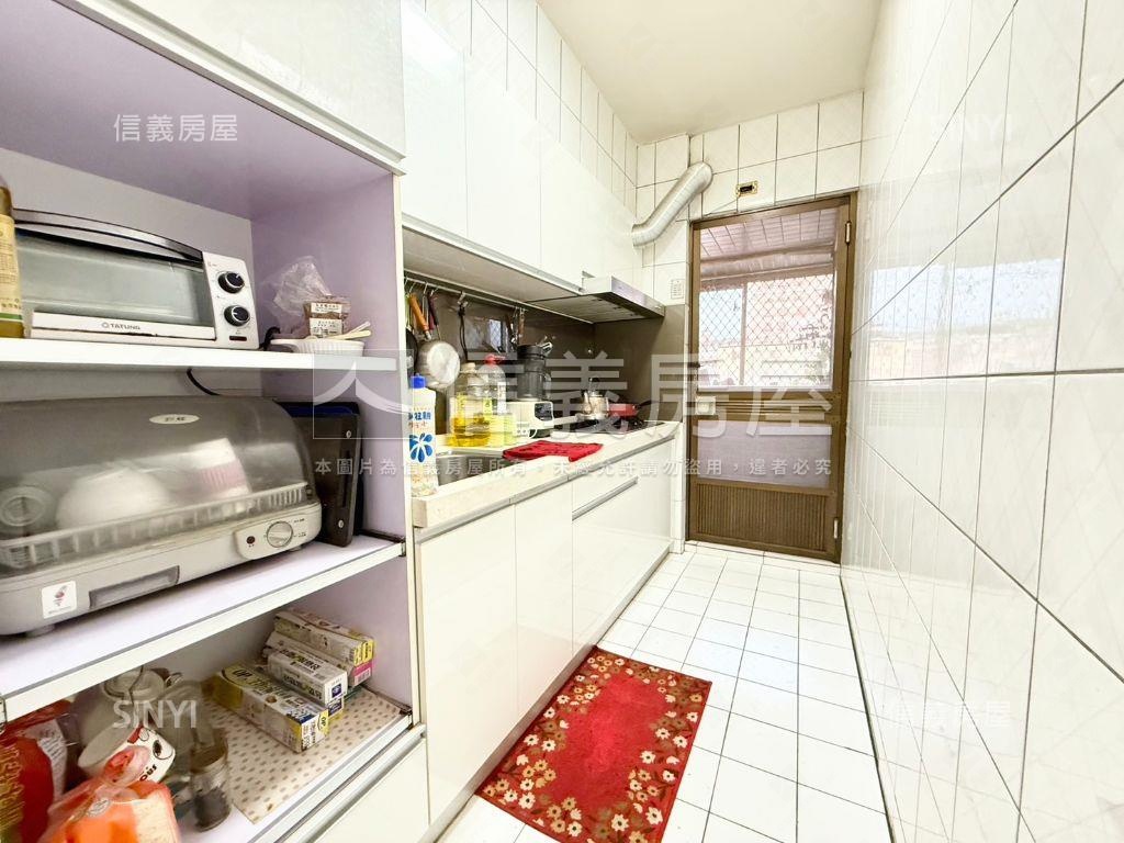 新接！川普皇家三房車位房屋室內格局與周邊環境