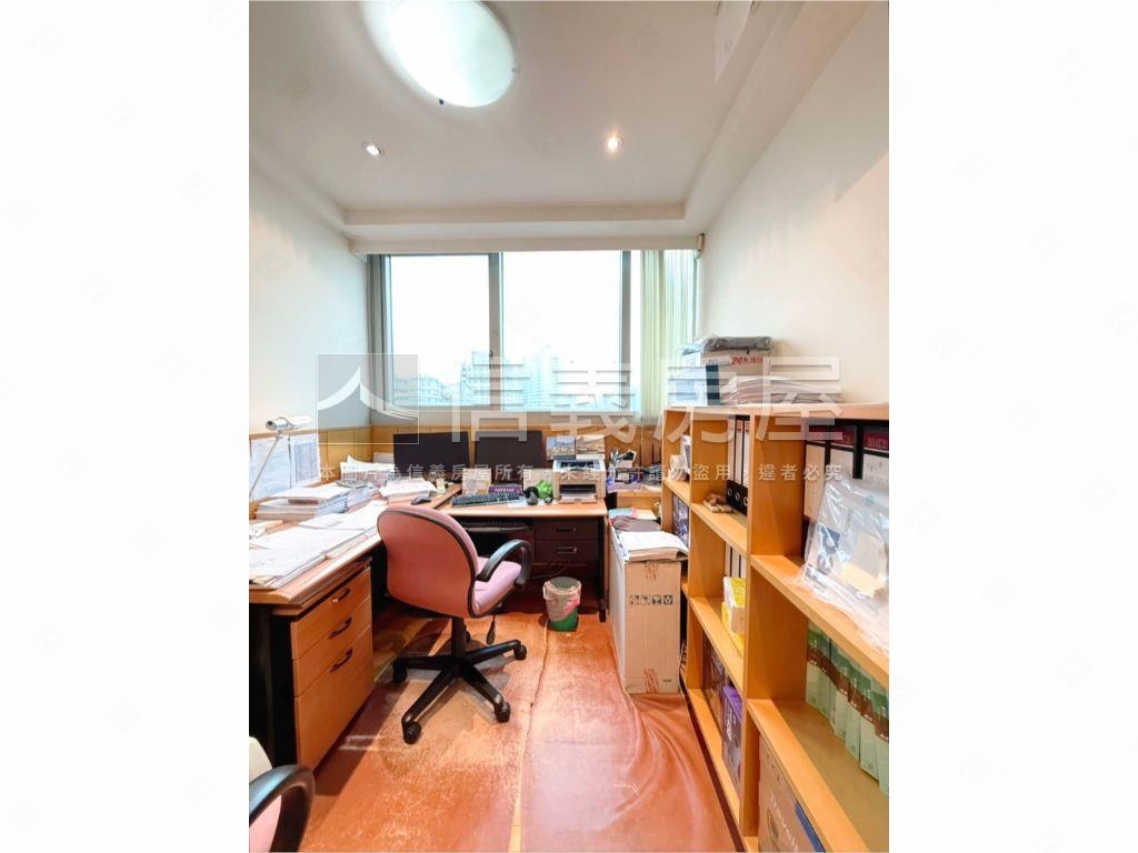 忠孝天廈景觀邊間房屋室內格局與周邊環境