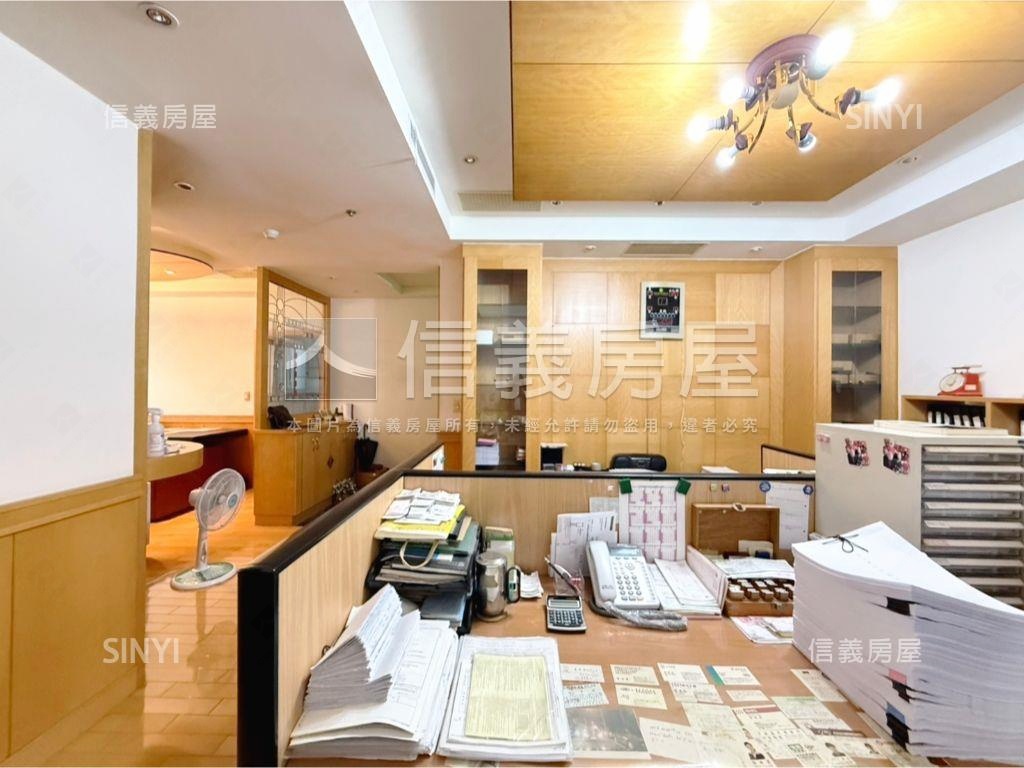 忠孝天廈景觀邊間房屋室內格局與周邊環境