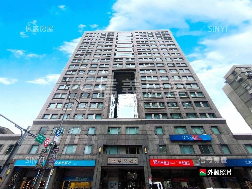 忠孝天廈景觀邊間房屋室內格局與周邊環境