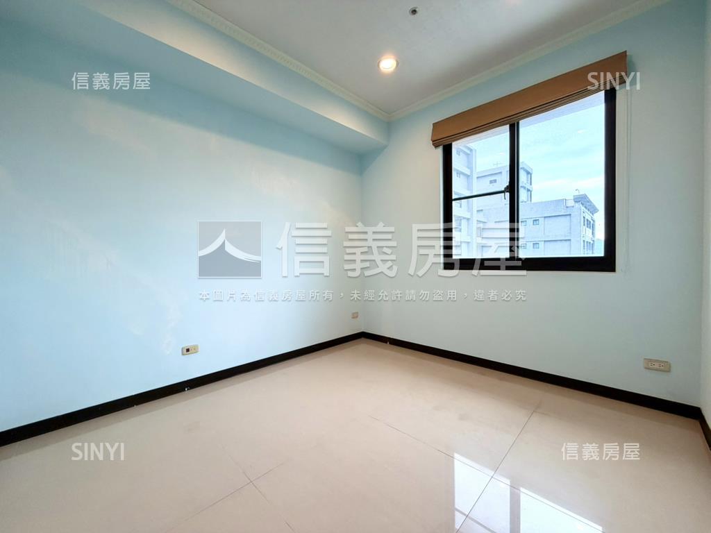 專任香榭高樓景觀房屋室內格局與周邊環境