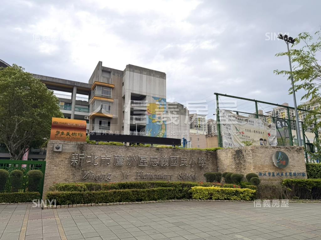 專任香榭高樓景觀房屋室內格局與周邊環境
