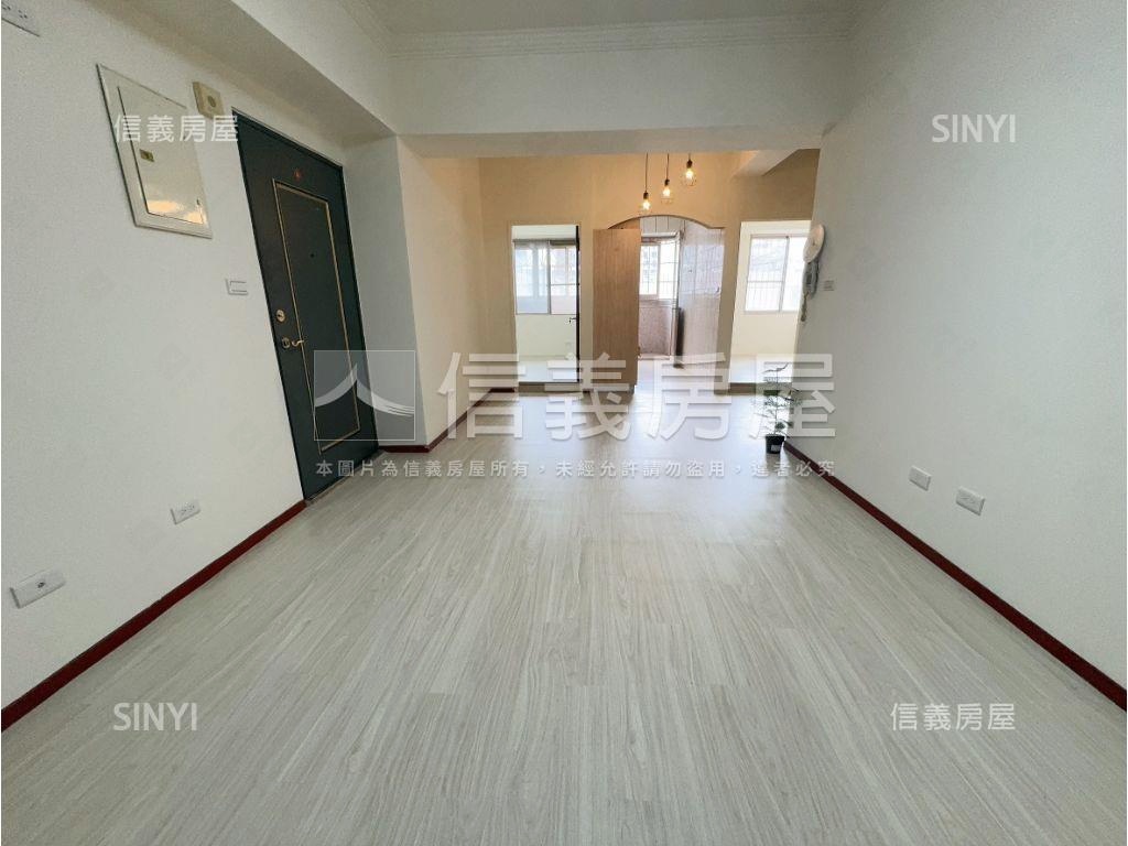 嶺東精科低總價三房車位✨房屋室內格局與周邊環境