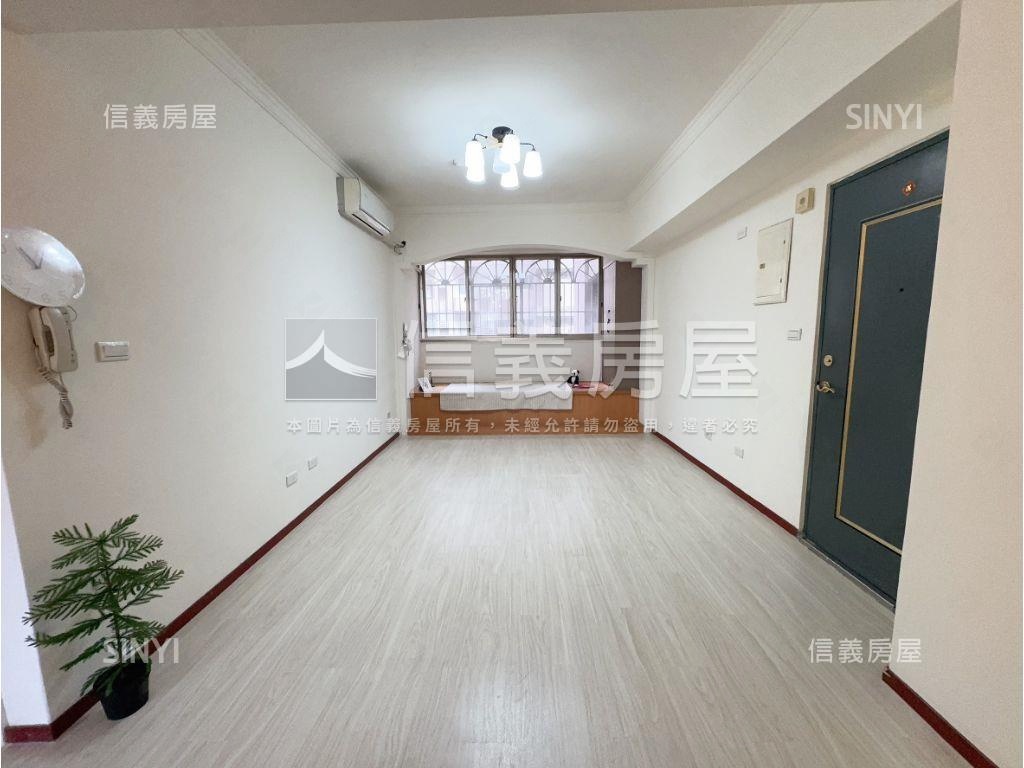 嶺東精科低總價三房車位✨房屋室內格局與周邊環境