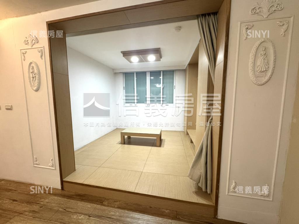 綠意盎然庭院戶＋平面車位房屋室內格局與周邊環境