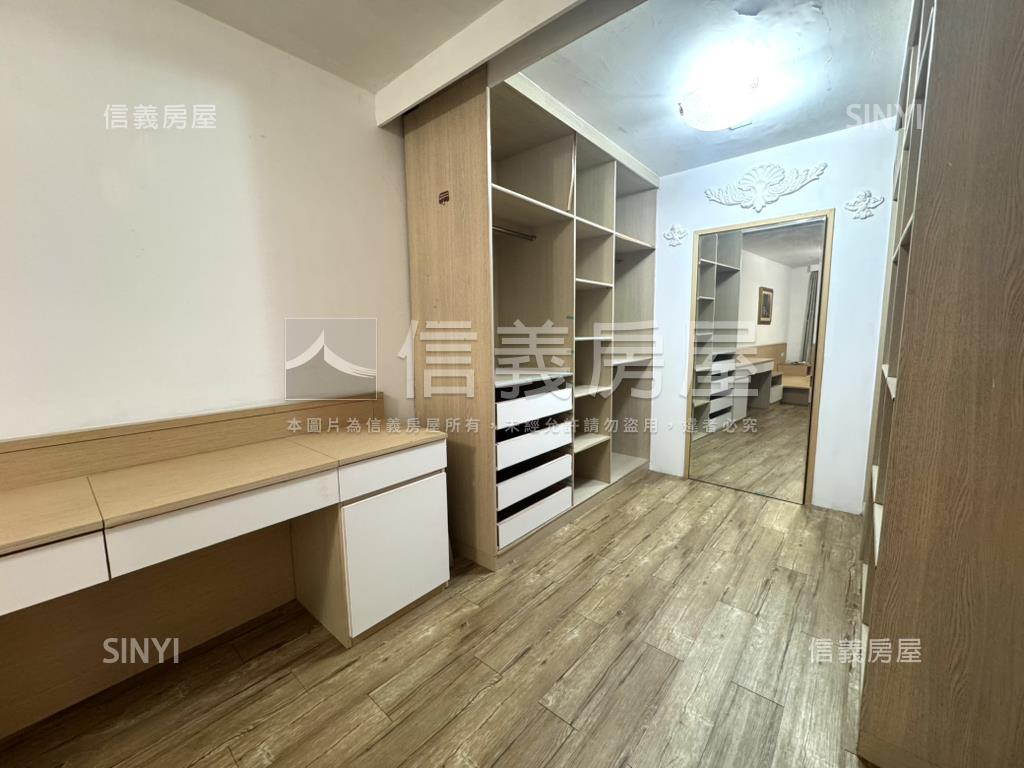 綠意盎然庭院戶＋平面車位房屋室內格局與周邊環境