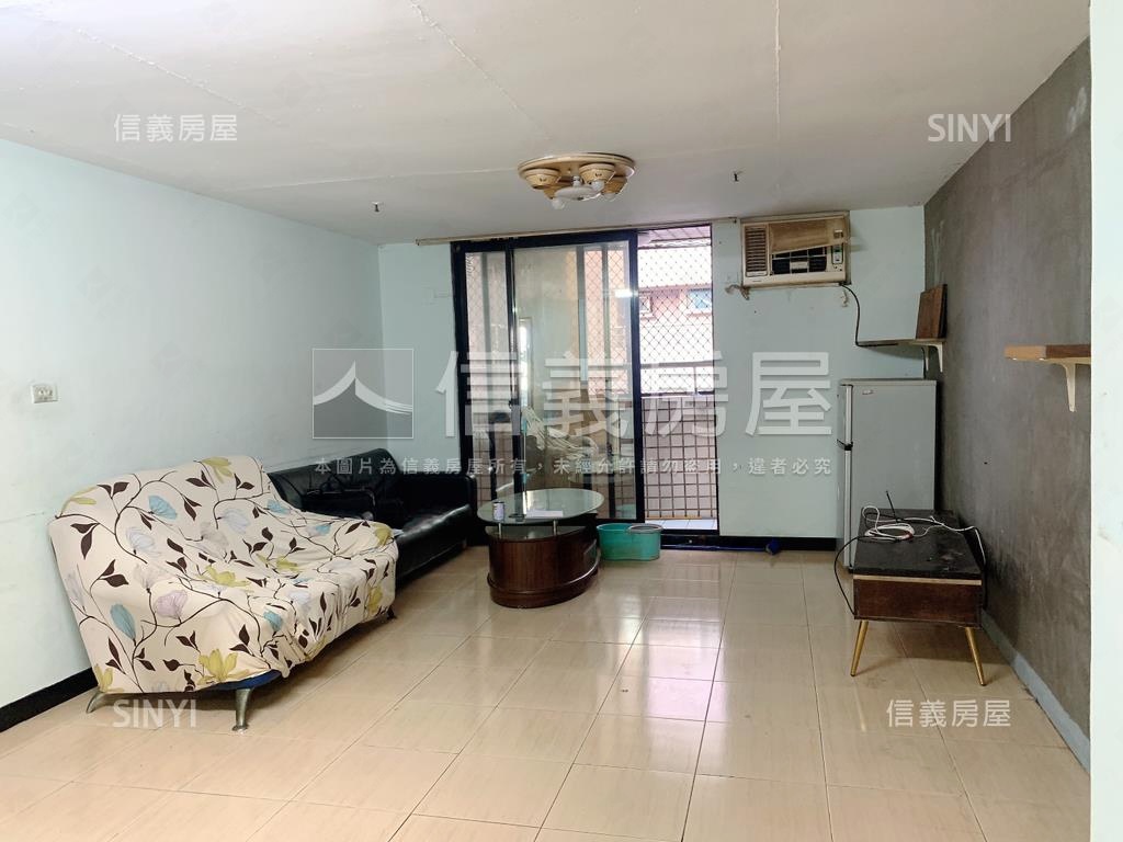 亞灣稀有雙併樓中樓房屋室內格局與周邊環境