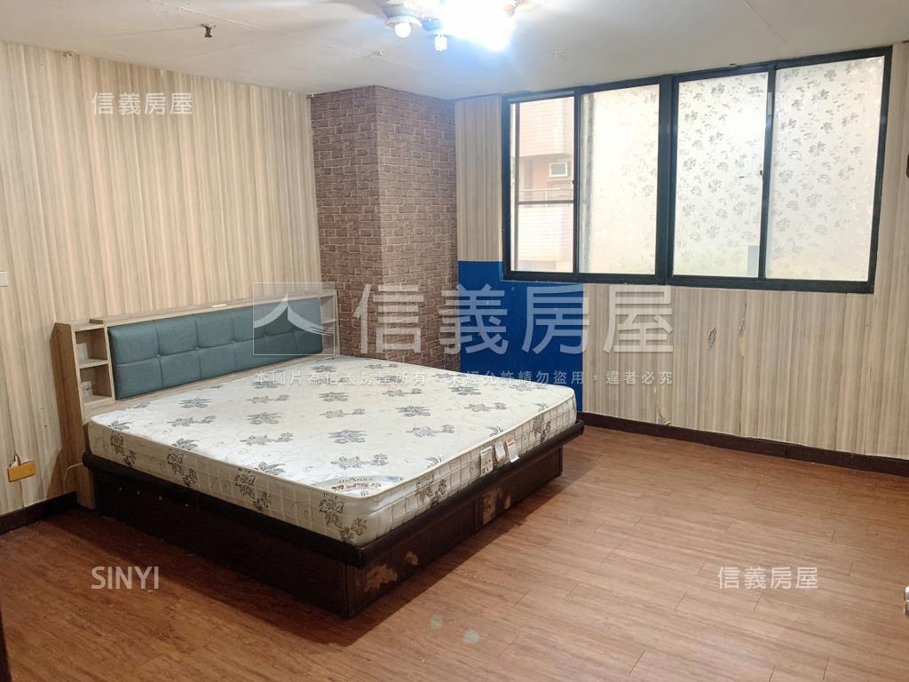 亞灣稀有雙併樓中樓房屋室內格局與周邊環境