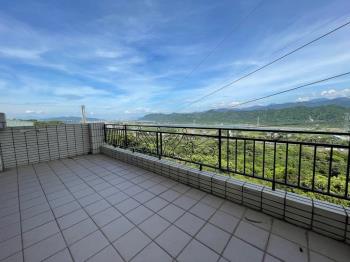 大溪近埔頂電梯別墅