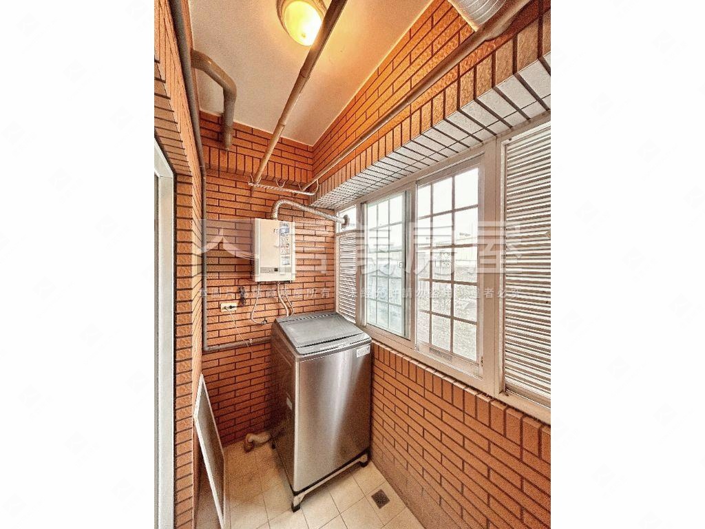 文化質感大三房車位房屋室內格局與周邊環境