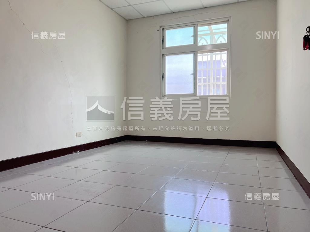 近展演中心南平市場美三房房屋室內格局與周邊環境