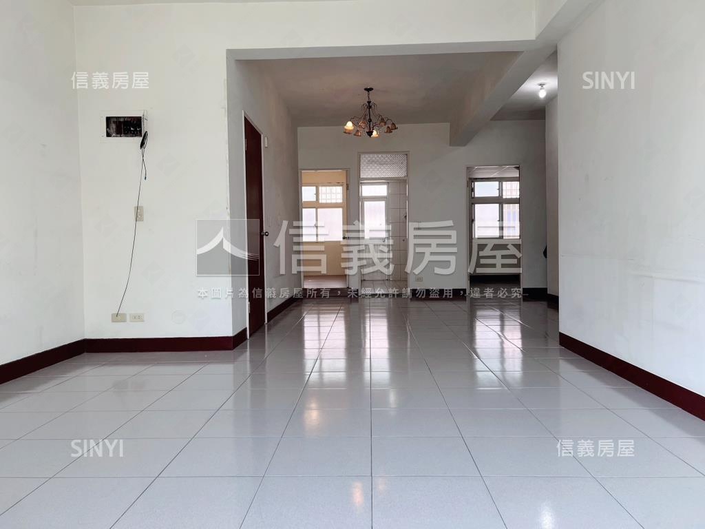 近展演中心南平市場美三房房屋室內格局與周邊環境