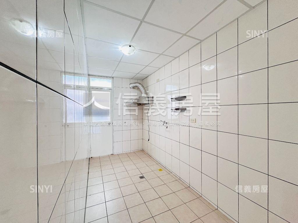 近展演中心南平市場美三房房屋室內格局與周邊環境