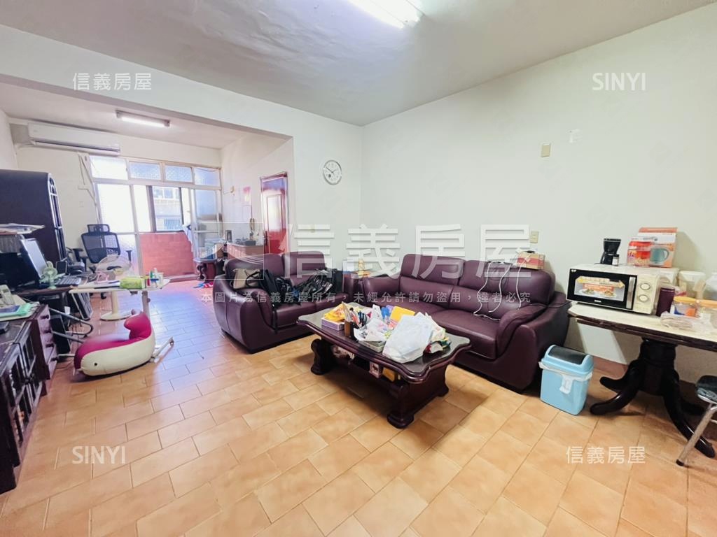 中和街２樓稀有美寓房屋室內格局與周邊環境