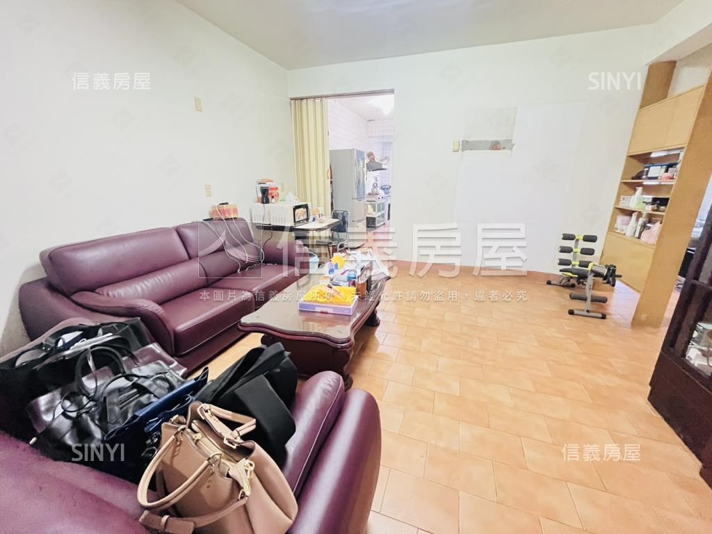 中和街２樓稀有美寓房屋室內格局與周邊環境