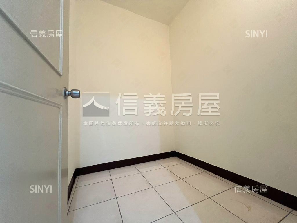 §木柵興隆§邊間採光三房房屋室內格局與周邊環境