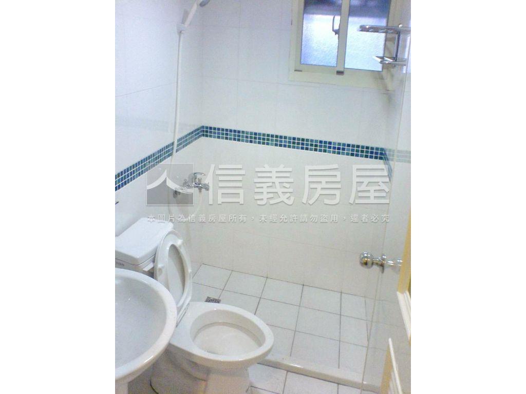 淡大低總價首選收租套房房屋室內格局與周邊環境