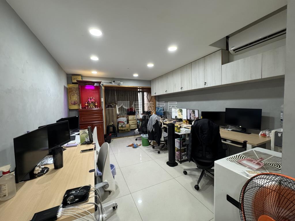 宏國河景四房美屋房屋室內格局與周邊環境